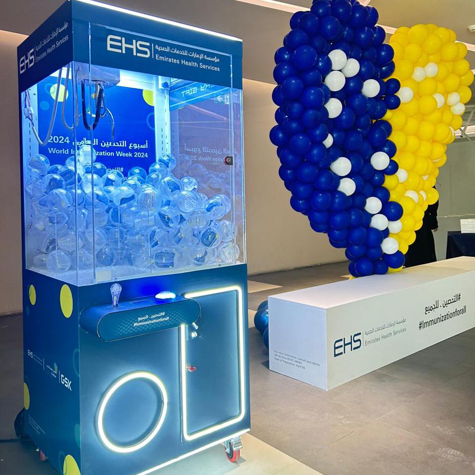 EXPLORE CLAW MACHINE FROM MIRROR BOOTH EVENT SERVICES L.L.C, PROVIDING TOP EVENT SERVICES IN DUBAI.